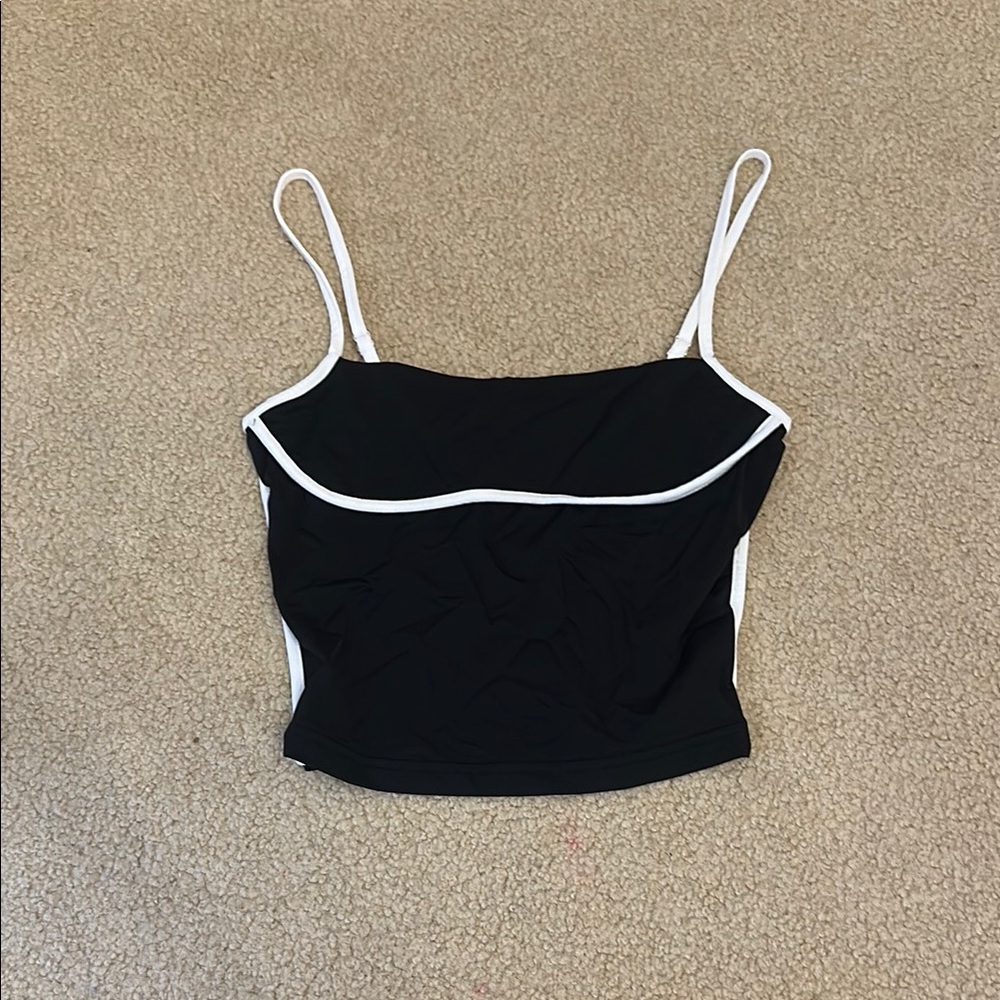 Black and White Women's Edikted Top